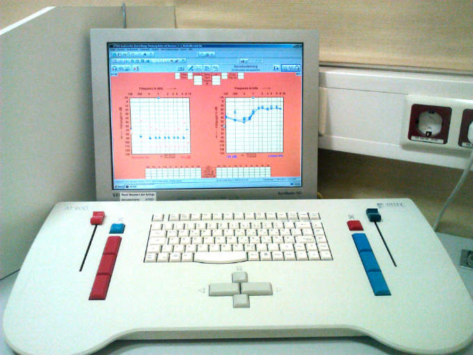 Audiometer-680 Audiometer